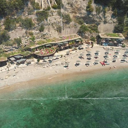 לינה וארוחת בוקר לריצ'י Eco Del Mare מראה חיצוני תמונה